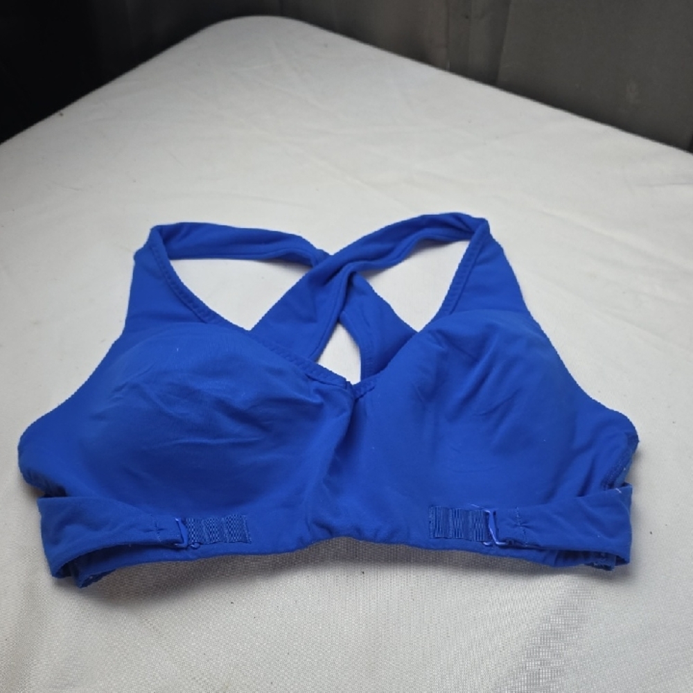 Athleta Women's Criss-Cross-Back Bra Blue Adjustable Front Lightweight Stretch S